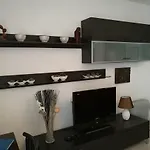 Village Corner 3 Bedroom 아파트