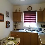 아파트 Village Corner 3 Bedroom *