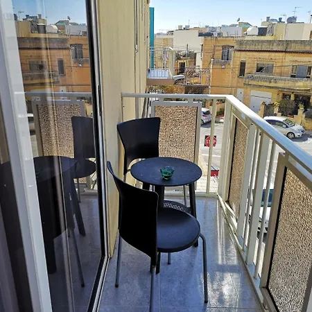 아파트 Village Corner 3 Bedroom